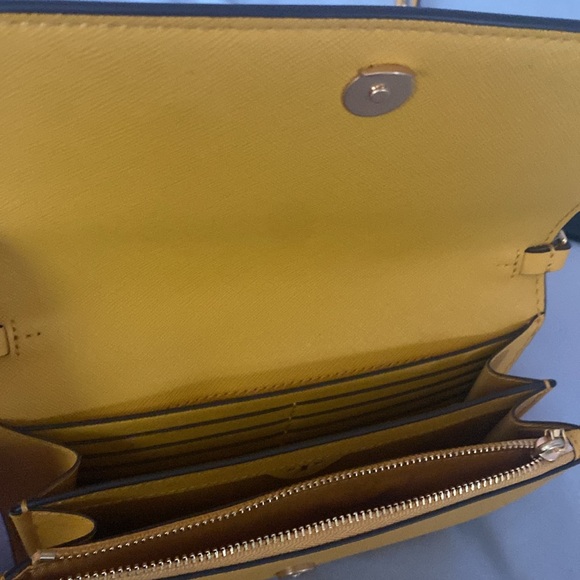 Tory Burch Robinson chain wallet - Picture 2 of 5